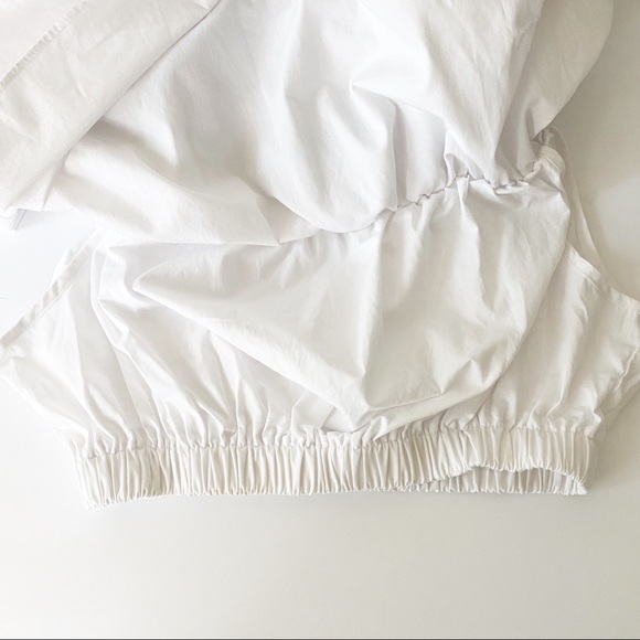 Greysn Balloon Puff Sleeve Blouse - Picture 11 of 11